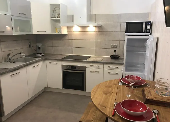 Le Refuge D'helix 公寓 *